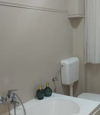 Apartment Aria